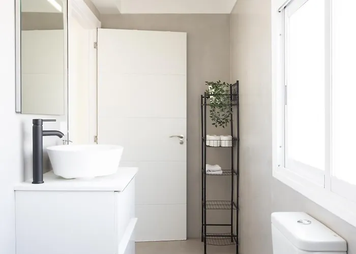 Home2book Stylish & Bright Apt, Cruz Center * Santa Cruz de Tenerife